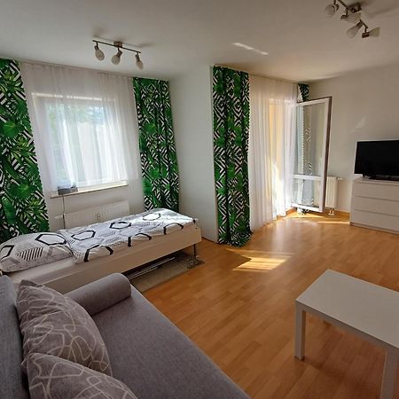 Schoene Ferienwohnung. Naehe Playmobil Und Messe Nbg Fürth Eksteriør bilde